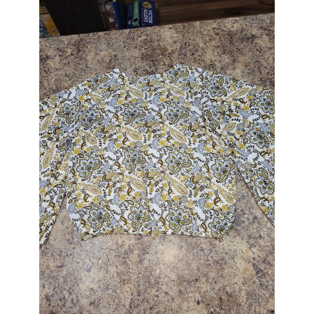 Sanctuary medium womans blouse flare arm paisley pattern